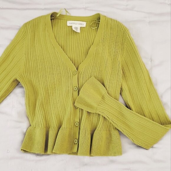 Happily Grey- Knit Bell Sleeve Cardigan- NWOT- XS (fits a small and S/M) - Picture 3 of 13